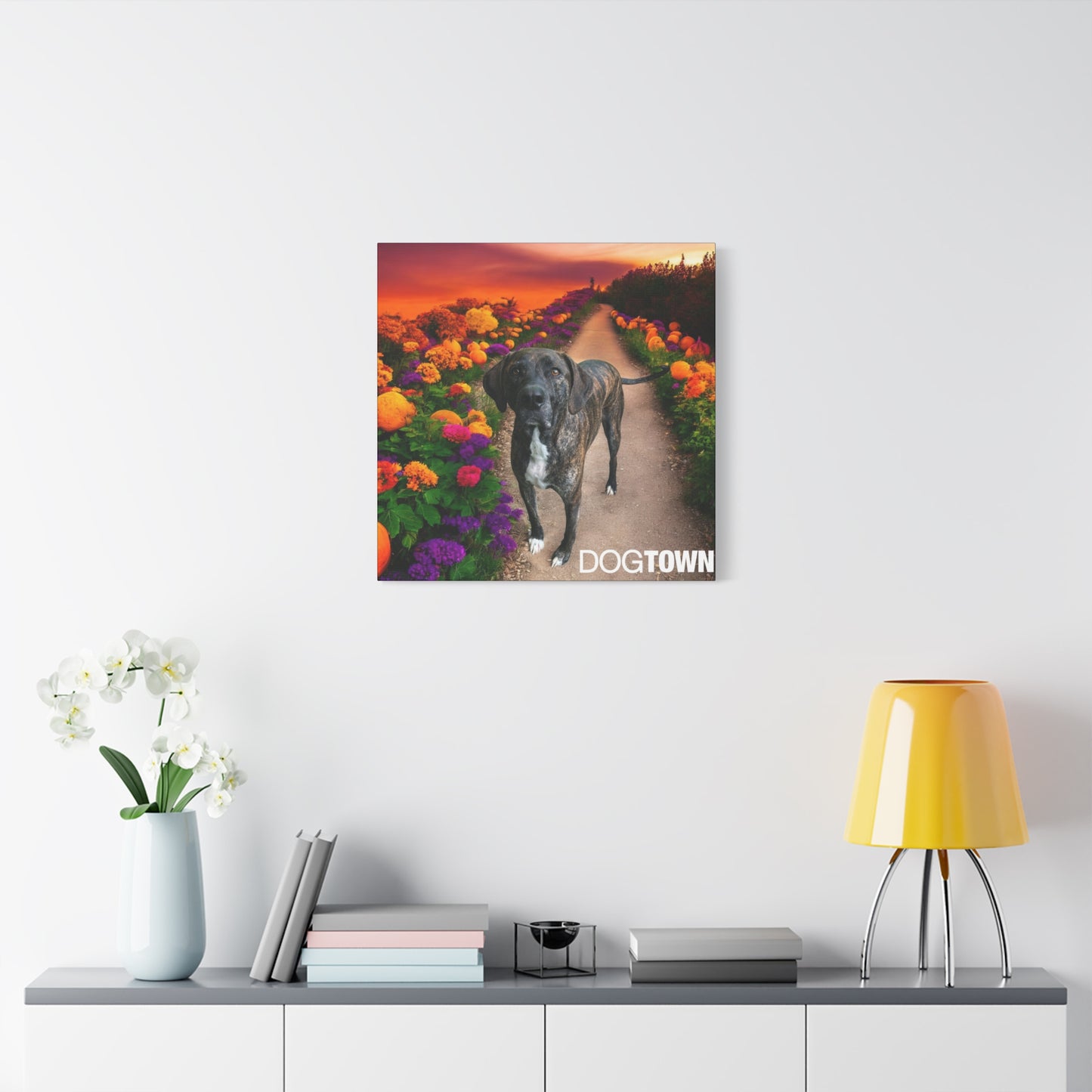 Wynnie - Halloween Canvas
